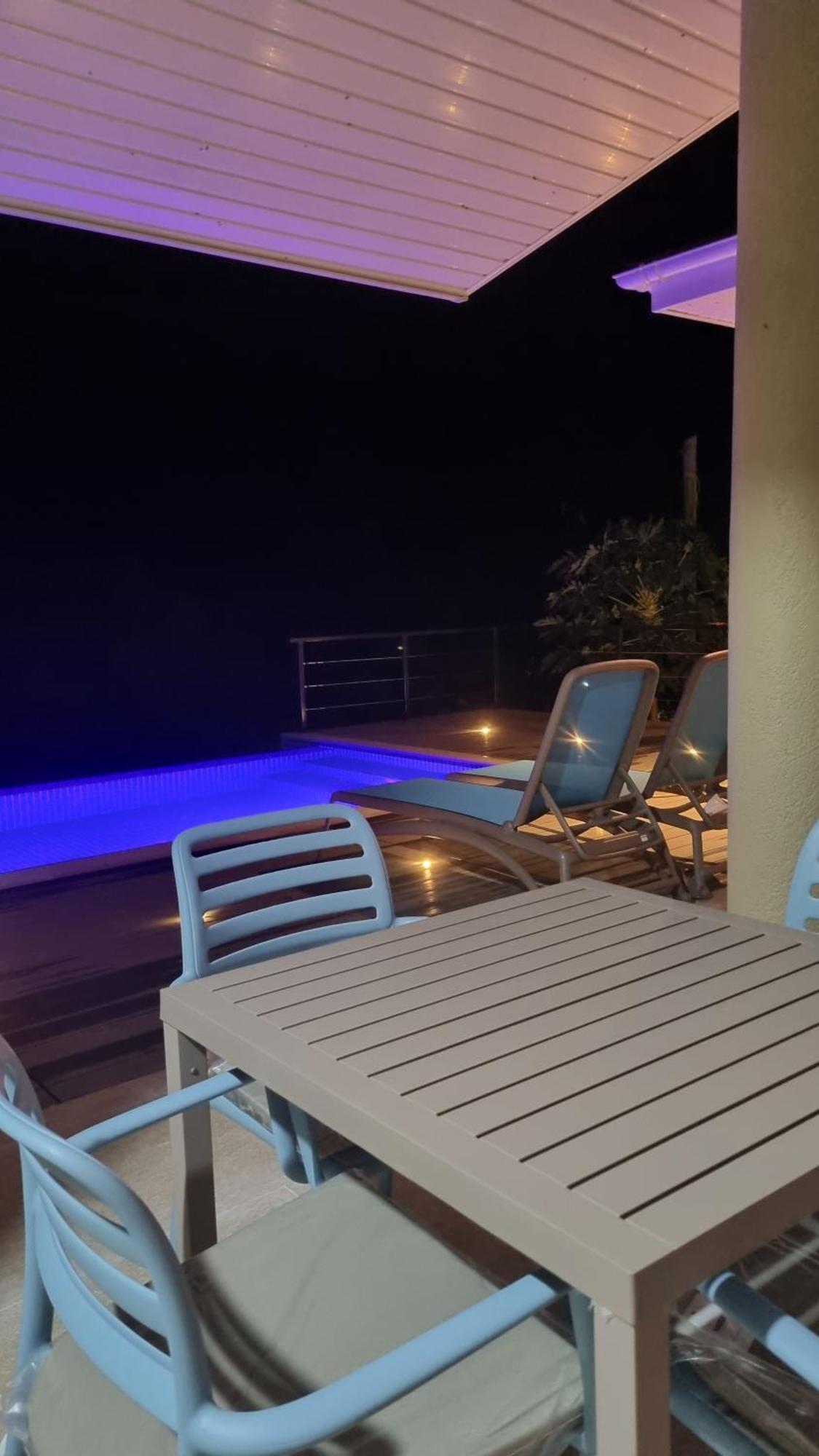 Tranquility Villas باي سانت آن المظهر الخارجي الصورة